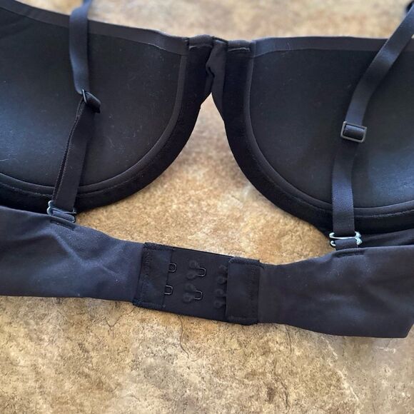 Skims Fits Everybody Plunge Bra Onyx Size 32C - Picture 8 of 9